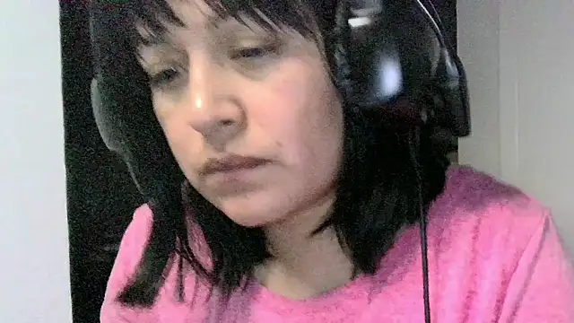 rosseli online show from January 17, 2025, 7:41 am