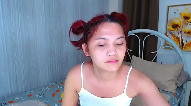 Snapshot of xXCathyJennerXx chatting on December 18, 2024, 9:14 am xXCathyJennerXx online show from December 18, 2024, 9:14 am