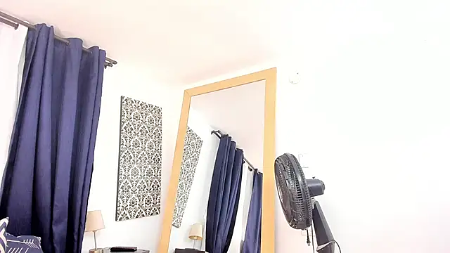 Malaika Toure online show from October 22, 2025, 5:23 pm