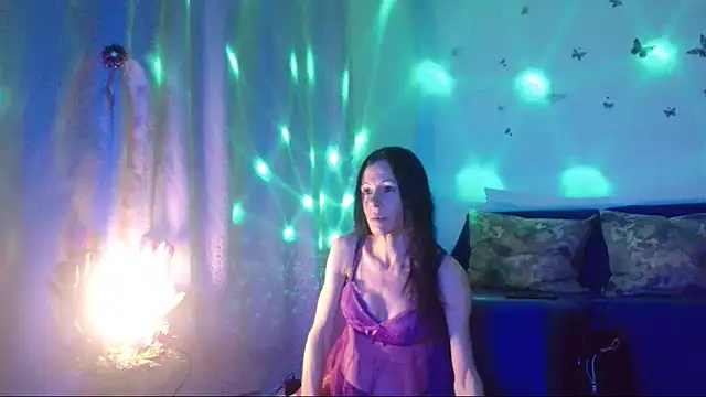 Snapshot of ElysaSun chatting on November 19, 2025, 6:52 pm ElysaSun online show from November 19, 2025, 6:52 pm