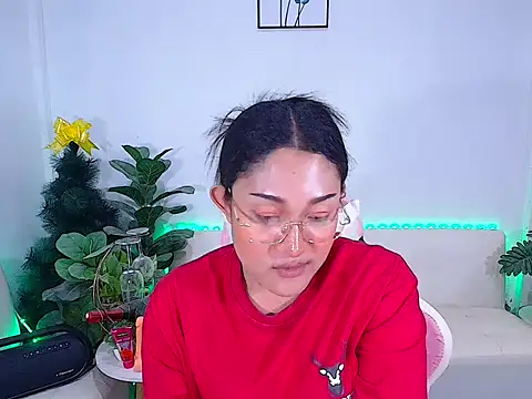 plysaithailand online show from December 17, 2025, 12:32 pm