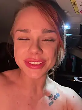 Snapshot of PennyPrincess chatting on March 12, 2025, 1:47 am PennyPrincess online show from March 12, 2025, 1:47 am