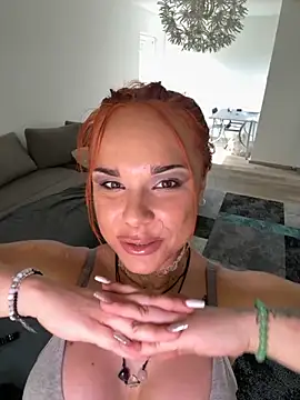 Snapshot of PennyPrincess chatting on September 10, 2025, 12:48 pm PennyPrincess online show from September 10, 2025, 12:48 pm