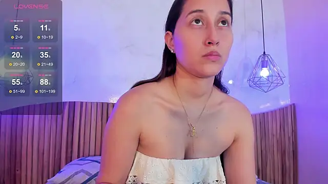 Snapshot of Abby_Sweet1_ chatting on July 28, 2026, 6:42 pm Abby Sweet1 online show from July 28, 2026, 6:42 pm