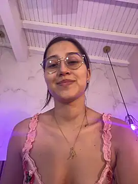 Snapshot of Abby_Sweet1_ chatting on July 8, 2026, 12:28 pm Abby Sweet1 online show from July 8, 2026, 12:28 pm