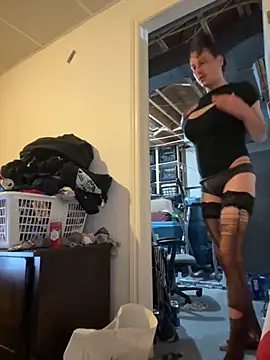 jessixo online show from February 25, 2026, 2:01 am