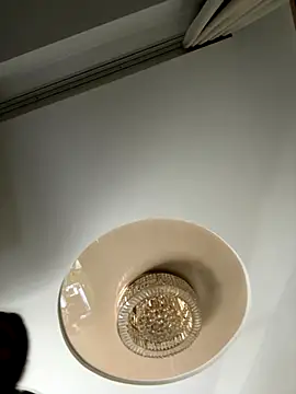 Snapshot of remirann_ chatting on October 10, 2025, 5:25 pm remirann online show from October 10, 2025, 5:25 pm