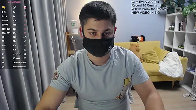 Tomguys online show from April 30, 2026, 8:16 pm