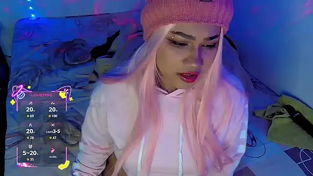 Snapshot of kiarybell__ chatting on November 8, 2025, 5:33 am kiarybell online show from November 8, 2025, 5:33 am