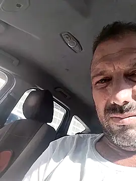 juandi21cm online show from October 8, 2025, 2:18 pm