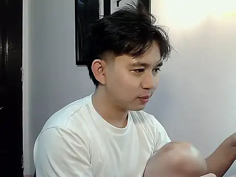 alfonsoasiancutie online show from December 18, 2025, 12:09 pm