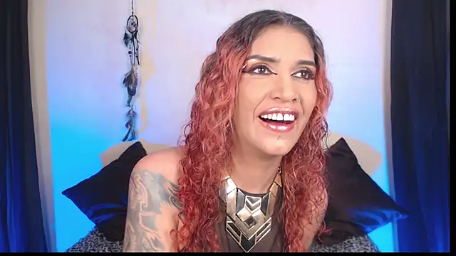 Snapshot of Agatha_Tenebris chatting on December 4, 2025, 5:45 pm Agatha Tenebris online show from December 4, 2025, 5:45 pm