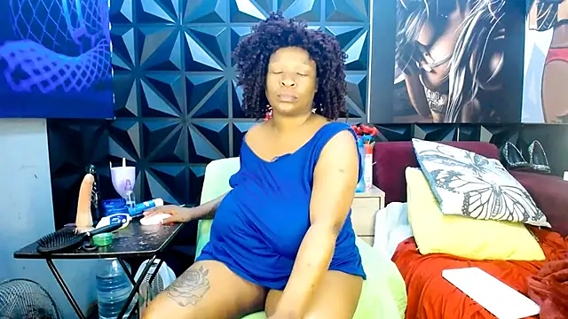 Snapshot of Ebonyfancyface chatting on November 15, 2025, 9:57 am Ebonyfancyface online show from November 15, 2025, 9:57 am