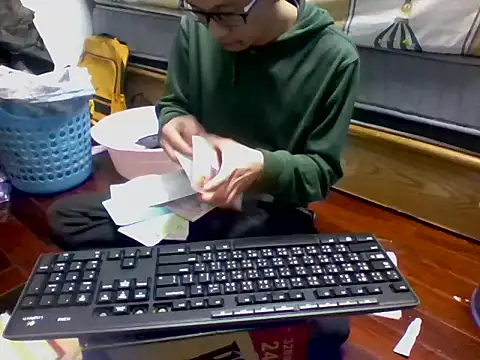 Snapshot of Exposedsian chatting on March 6, 2025, 4:07 pm Exposedsian online show from March 6, 2025, 4:07 pm