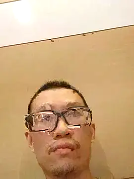 Snapshot of Exposedsian chatting on September 26, 2025, 8:54 am Exposedsian online show from September 26, 2025, 8:54 am