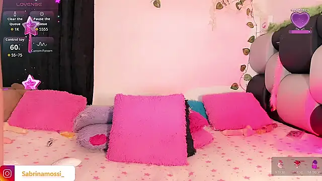 Snapshot of sabrinamossii chatting on May 17, 2026, 6:08 pm sabrinamossii online show from May 17, 2026, 6:08 pm