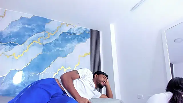 Kylieandjhonny online show from February 20, 2026, 8:22 pm