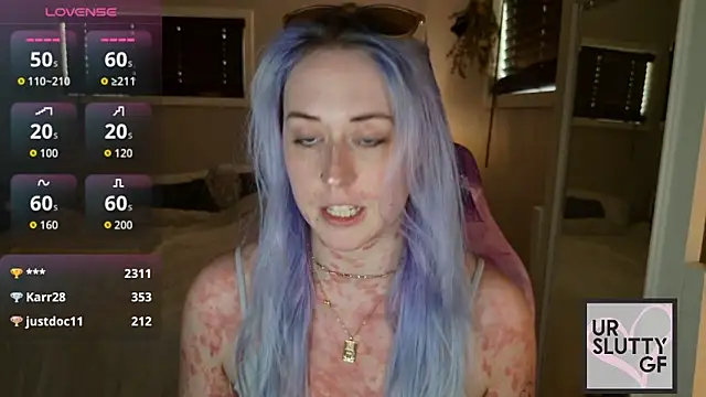 ursluttygf online show from May 8, 2026, 4:55 pm