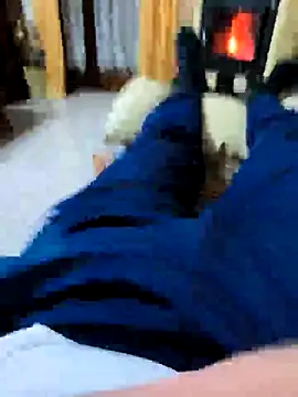 Snapshot of manuel9428 chatting on November 18, 2025, 10:13 pm manuel9428 online show from November 18, 2025, 10:13 pm