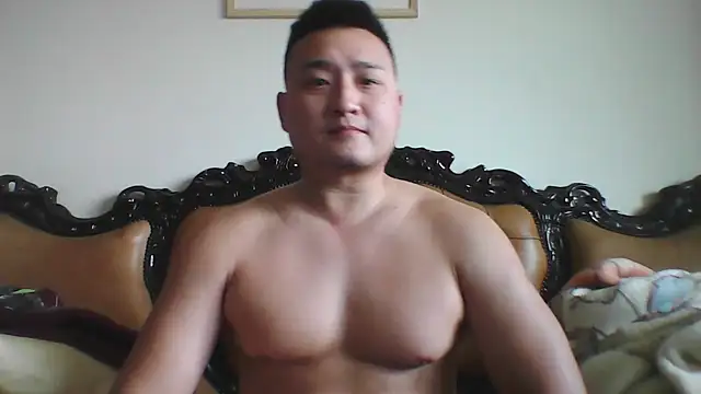 Snapshot of Relei chatting on May 4, 2026, 5:44 am Relei online show from May 4, 2026, 5:44 am