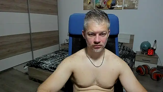 Snapshot of RobbyShawz chatting on June 21, 2026, 5:46 am RobbyShawz online show from June 21, 2026, 5:46 am