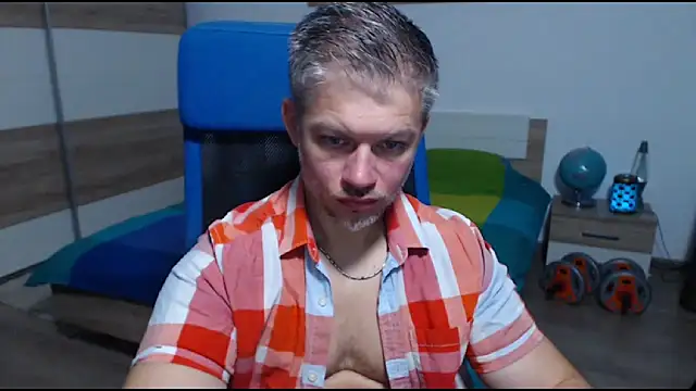 RobbyShawz online show from October 5, 2025, 4:47 am