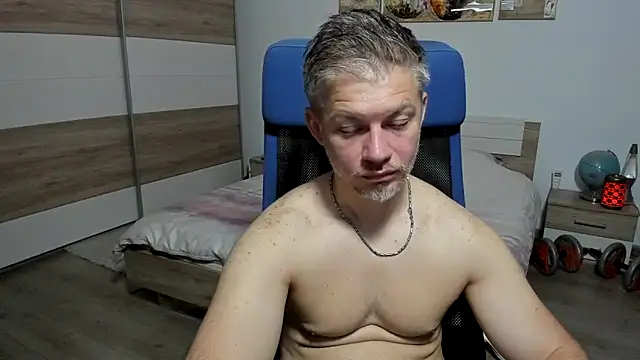 Snapshot of RobbyShawz chatting on May 29, 2026, 4:29 am RobbyShawz online show from May 29, 2026, 4:29 am