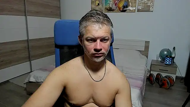 Snapshot of RobbyShawz chatting on July 20, 2026, 4:31 am RobbyShawz online show from July 20, 2026, 4:31 am
