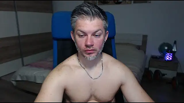 RobbyShawz online show from March 21, 2025, 6:05 am