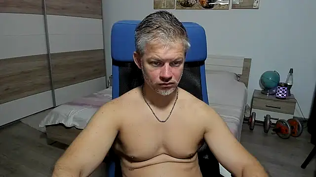 Snapshot of RobbyShawz chatting on July 17, 2026, 4:21 am RobbyShawz online show from July 17, 2026, 4:21 am