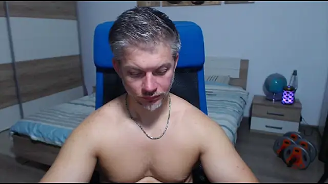 RobbyShawz online show from September 16, 2025, 8:48 am