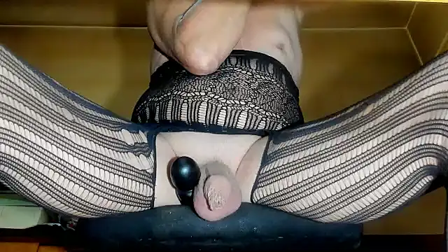 kinkyman47 online show from April 25, 2026, 6:16 pm