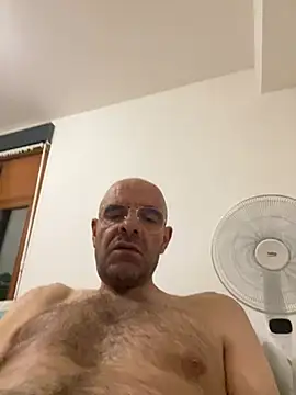 Snapshot of slim1976006 chatting on July 23, 2026, 1:58 am slim1976006 online show from July 23, 2026, 1:58 am