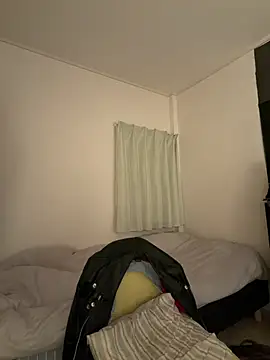 asiahot liam online show from January 15, 2026, 11:02 am