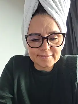 MariaPau 83 online show from June 9, 2026, 4:52 pm