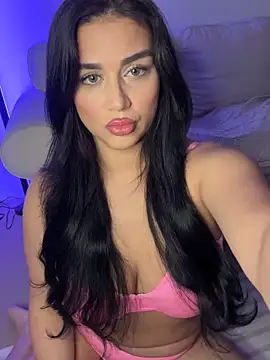 Snapshot of Celinaax chatting on March 1, 2026, 6:46 am Celinaax online show from March 1, 2026, 6:46 am