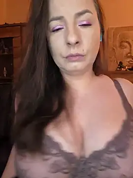 cristalines online show from May 2, 2026, 6:13 pm