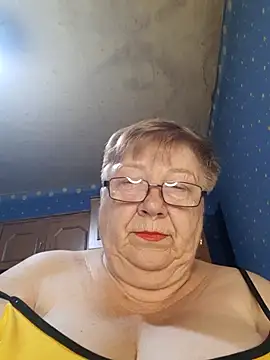 Snapshot of Lena_Gaby chatting on July 9, 2026, 3:18 am Lena Gaby online show from July 9, 2026, 3:18 am
