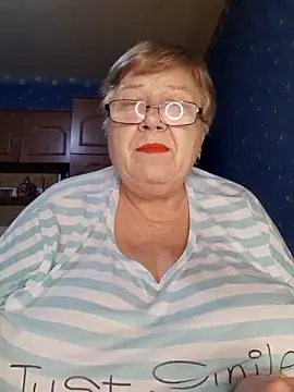 Snapshot of Lena_Gaby chatting on February 7, 2026, 7:55 pm Lena Gaby online show from February 7, 2026, 7:55 pm