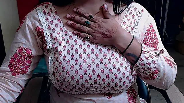 Naiaa-mylove online show from January 11, 2026, 8:10 am