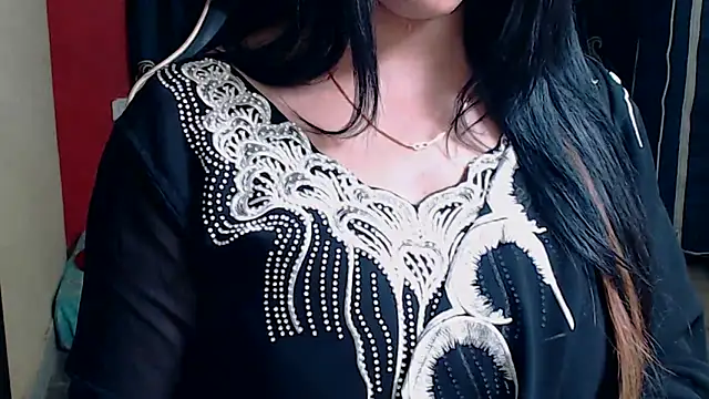 Snapshot of Naiaa-mylove chatting on October 24, 2025, 7:51 am Naiaa-mylove online show from October 24, 2025, 7:51 am