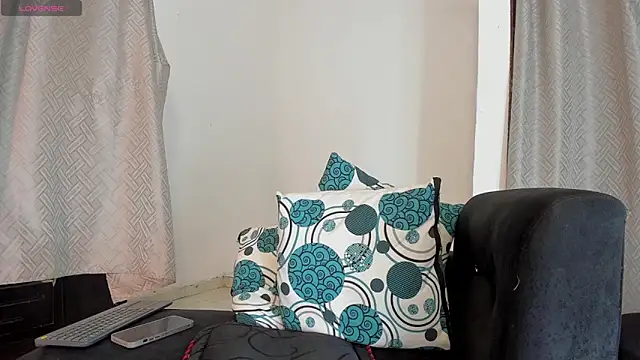Snapshot of BritannyLord chatting on May 19, 2026, 6:26 pm BritannyLord online show from May 19, 2026, 6:26 pm