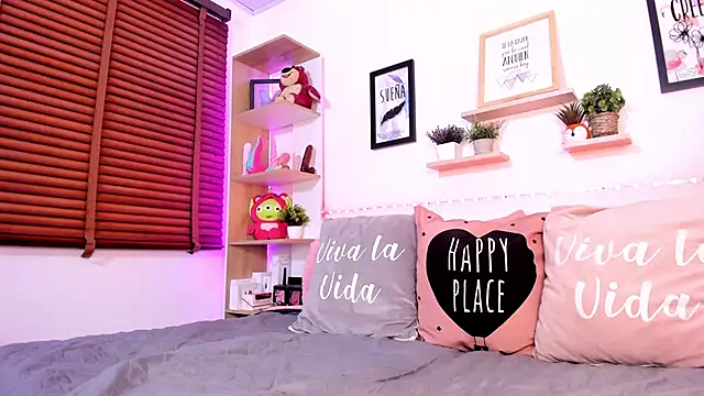 Nata Villalobos online show from January 13, 2025, 3:56 am