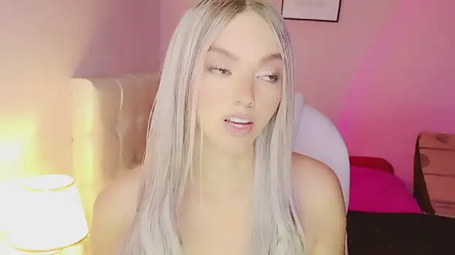 Snapshot of EvaEvangeline chatting on October 18, 2025, 3:30 am EvaEvangeline online show from October 18, 2025, 3:30 am