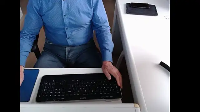 Snapshot of dutchpornking chatting on October 12, 2025, 7:10 am dutchpornking online show from October 12, 2025, 7:10 am