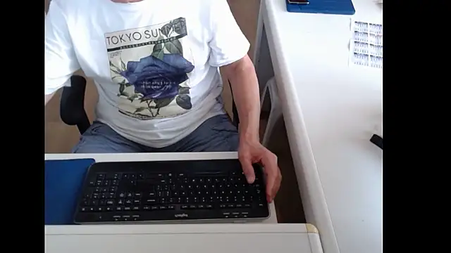 Snapshot of dutchpornking chatting on June 24, 2026, 6:01 am dutchpornking online show from June 24, 2026, 6:01 am