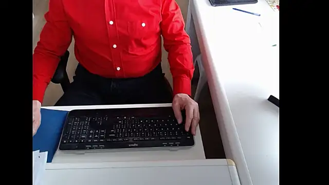 Snapshot of dutchpornking chatting on May 17, 2026, 7:08 am dutchpornking online show from May 17, 2026, 7:08 am