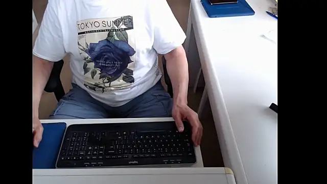 Snapshot of dutchpornking chatting on June 8, 2026, 6:36 am dutchpornking online show from June 8, 2026, 6:36 am