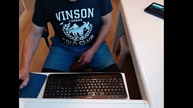 Snapshot of dutchpornking chatting on July 30, 2026, 6:45 am dutchpornking online show from July 30, 2026, 6:45 am