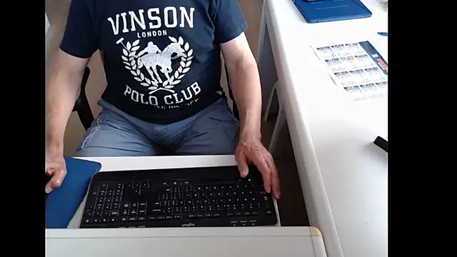 Snapshot of dutchpornking chatting on June 21, 2026, 6:52 am dutchpornking online show from June 21, 2026, 6:52 am